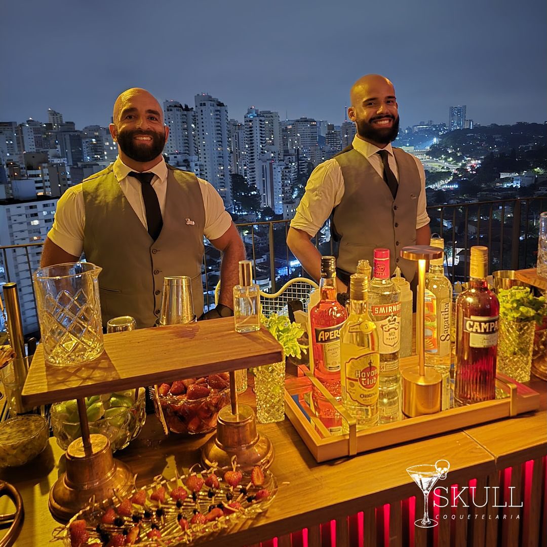 Equipe Skull Coquetelaria